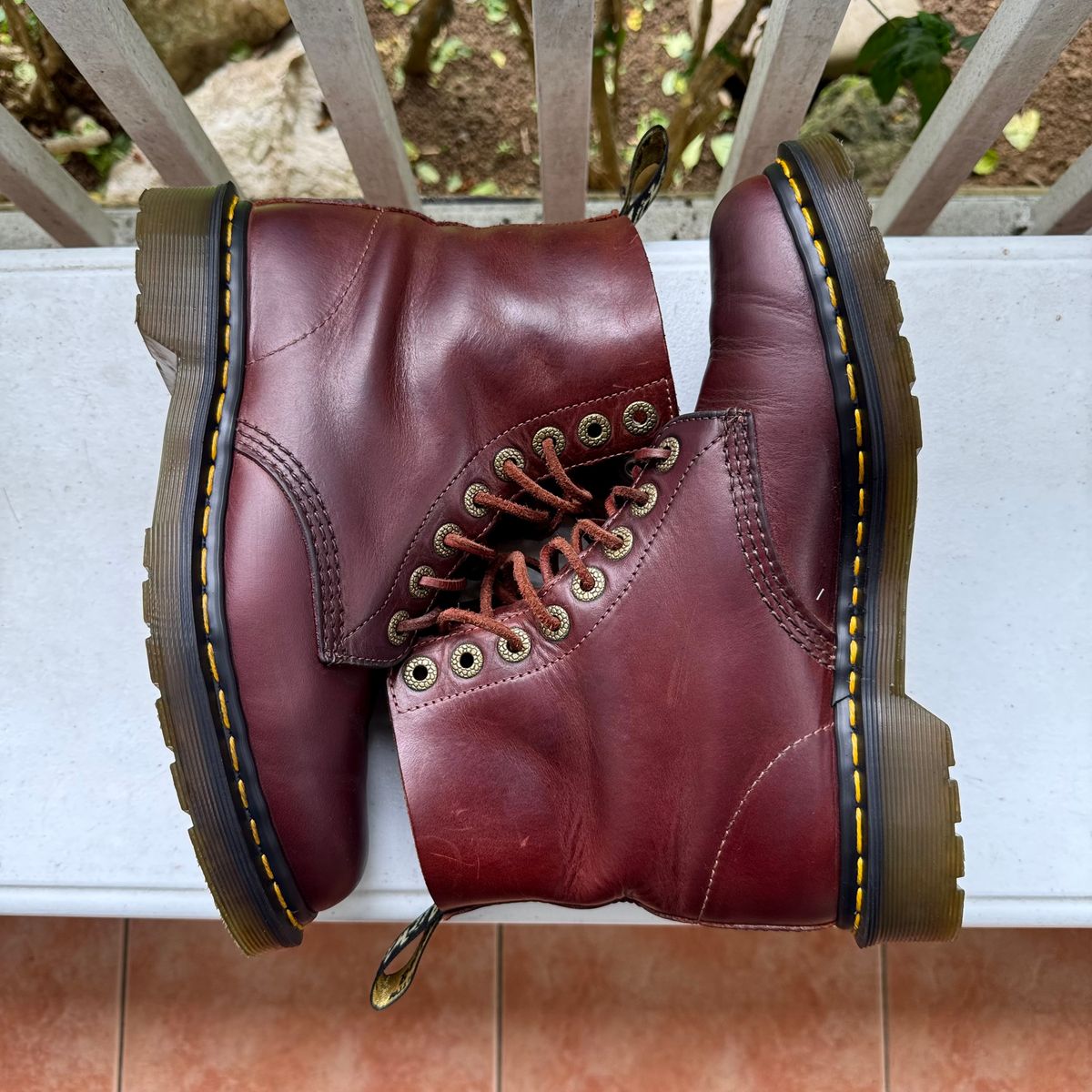 Photo by stinkypatina on September 23, 2025 of the Dr. Martens 1460 Pascal Made In England in Horween Denver Leather.
