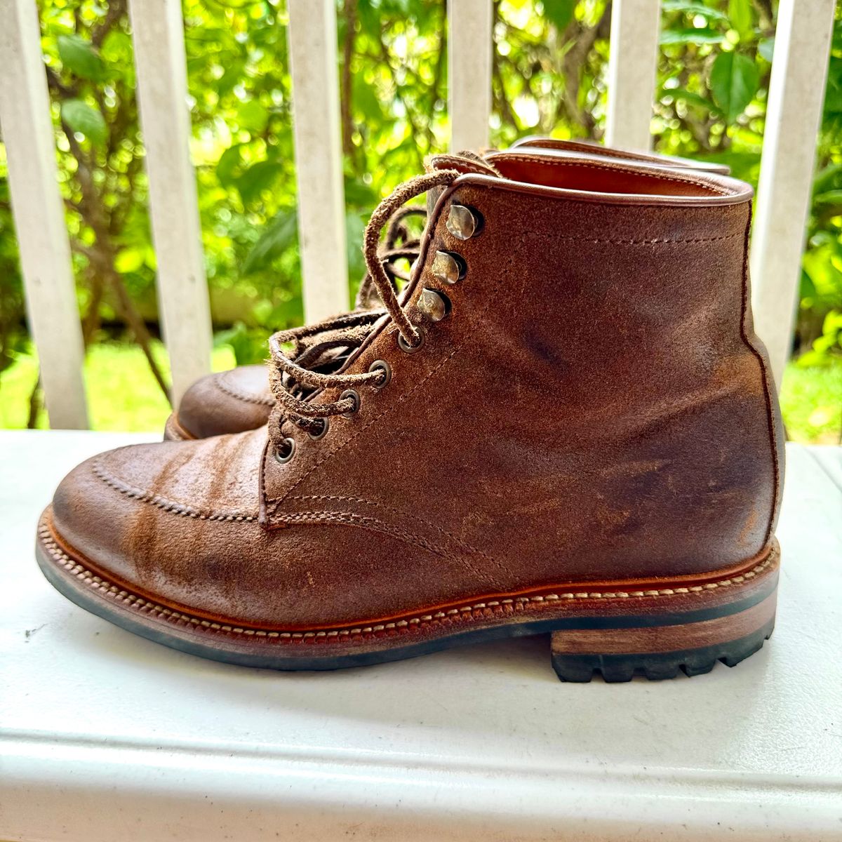 Photo by stinkypatina on July 28, 2025 of the Parkhurst The Niagara in C.F. Stead Light Brown Waxy Commander Suede.