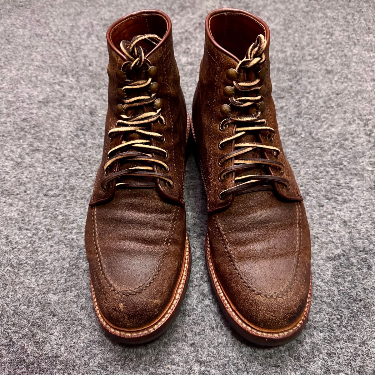 Photo by stinkypatina on November 8, 2025 of the Parkhurst The Niagara in C.F. Stead Light Brown Waxy Commander Suede.