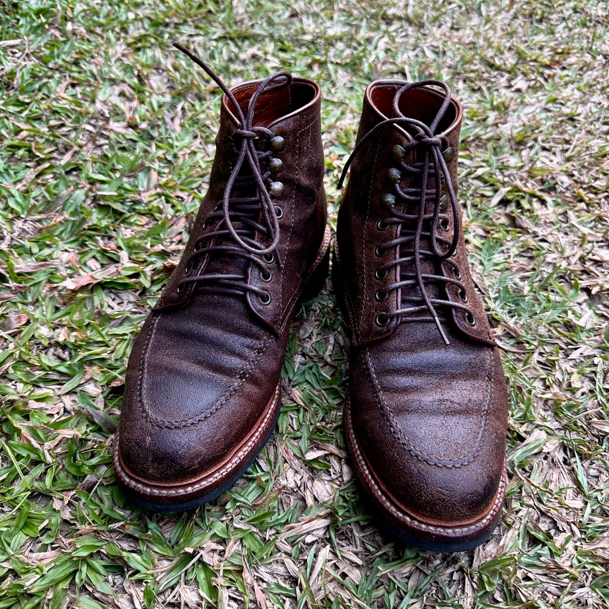Photo by stinkypatina on April 10, 2026 of the Parkhurst The Niagara in C.F. Stead Light Brown Waxy Commander Suede.