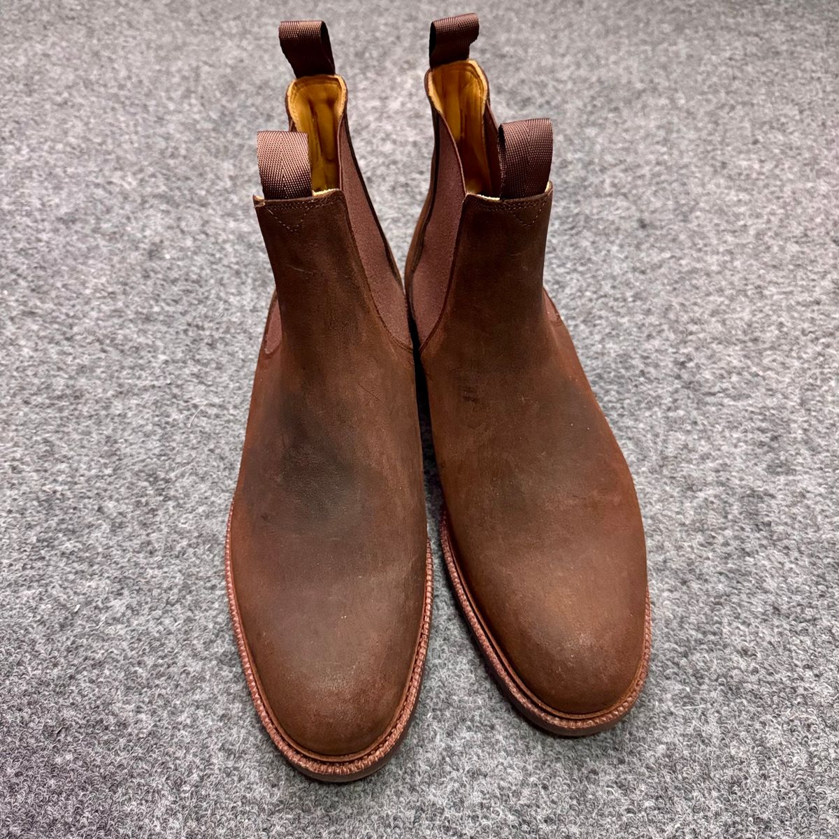 Photo by stinkypatina on November 13, 2025 of the Meermin Chelsea Boot in Rust Waxy Calf.