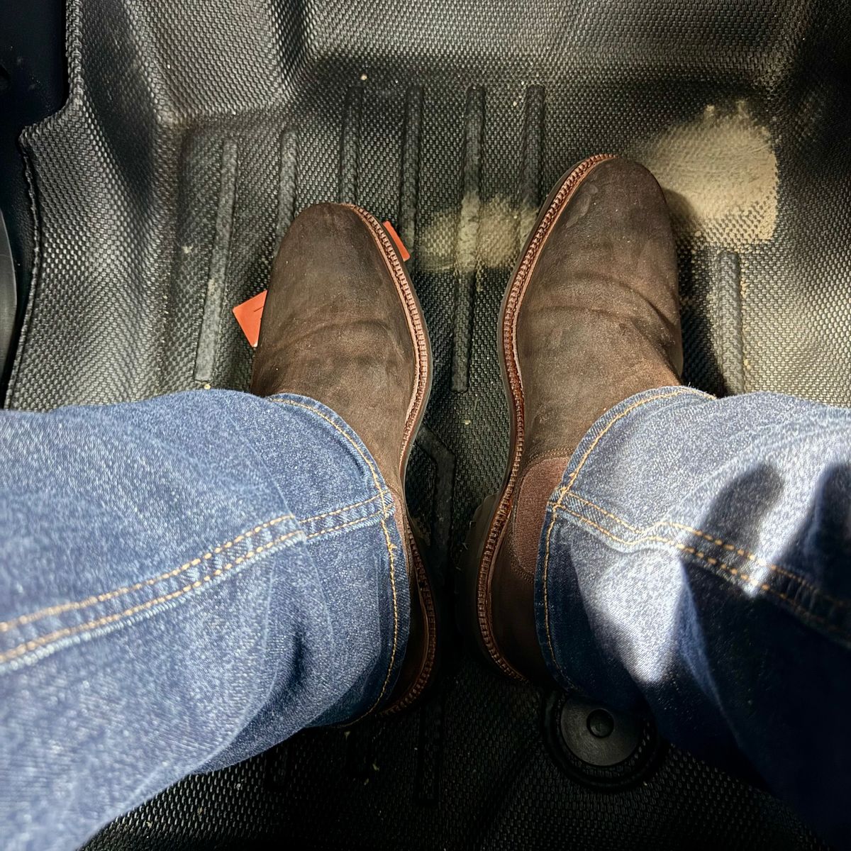 Photo by stinkypatina on November 14, 2025 of the Meermin Chelsea Boot in C.F. Stead Rust Waxy Commander Suede.