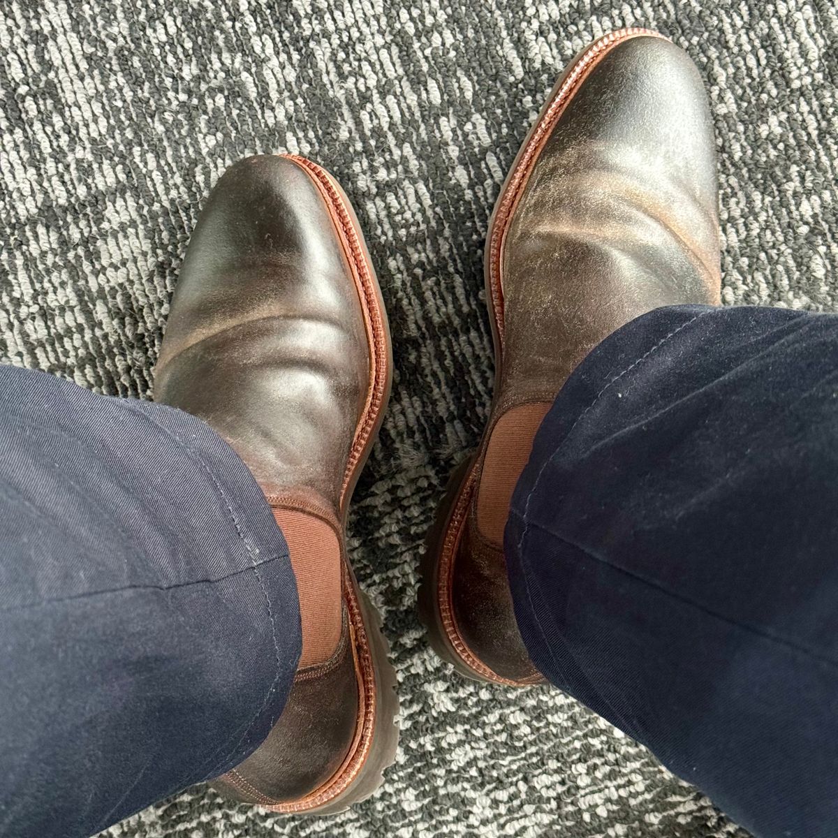 Photo by stinkypatina on December 1, 2025 of the Meermin Chelsea Boot in Rust Waxy Calf.