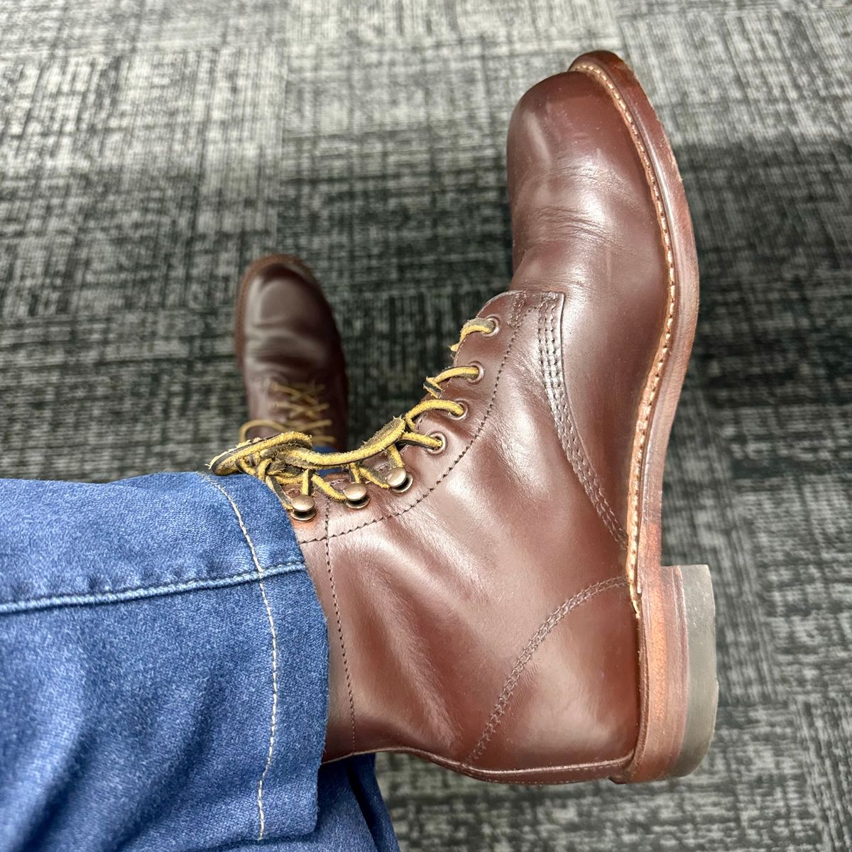 Photo by stinkypatina on March 16, 2026 of the Wolverine 1000 Mile Plain-Toe Boot in Horween Brown Chromexcel.