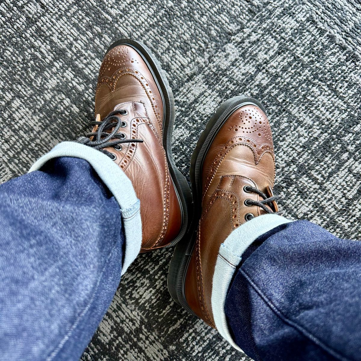 Photo by stinkypatina on August 2, 2025 of the Solovair Herring Hartwell in Pull Up Calf Leather.