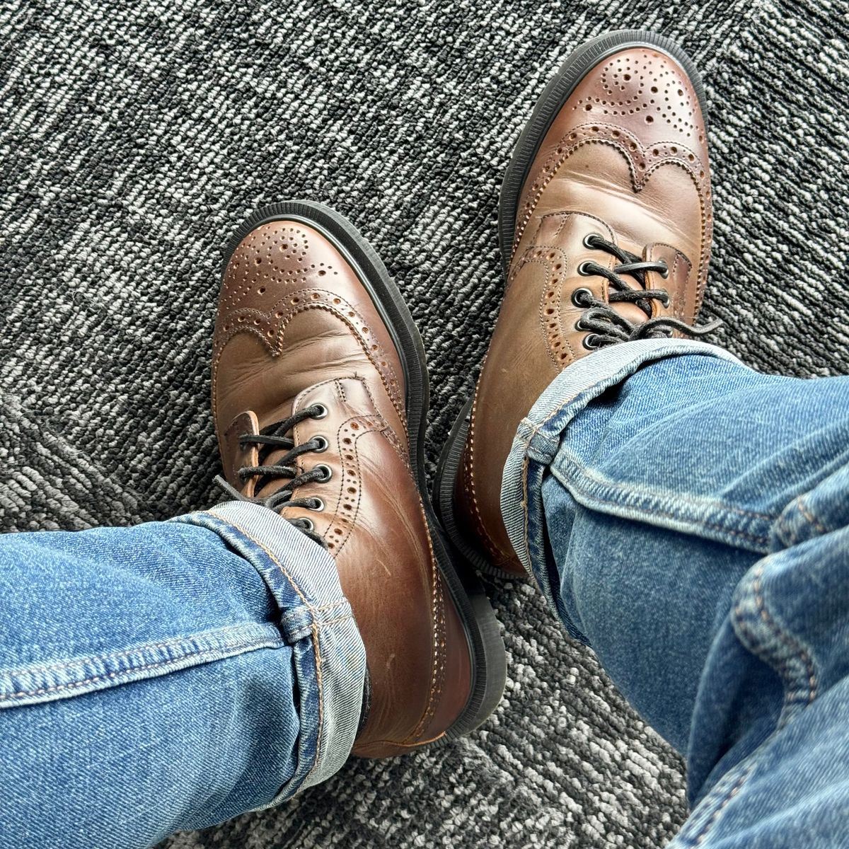 Photo by stinkypatina on December 12, 2025 of the Solovair Herring Hartwell in Pull Up Calf Leather.