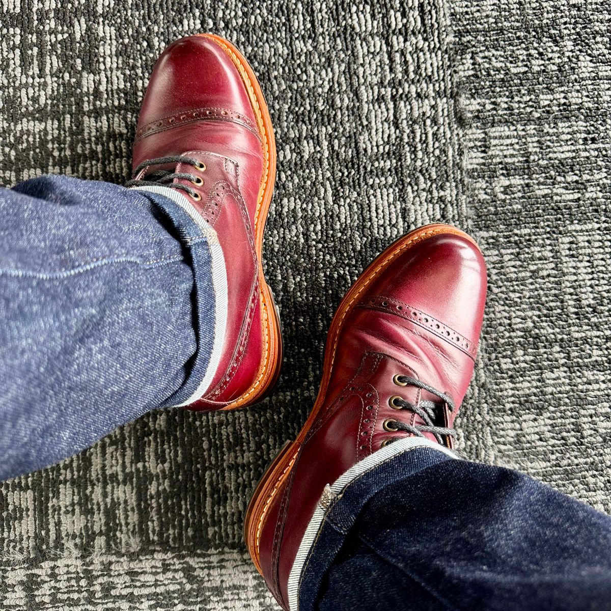 Photo by stinkypatina on August 12, 2025 of the Herring Caldbeck II in Burgundy Calf.