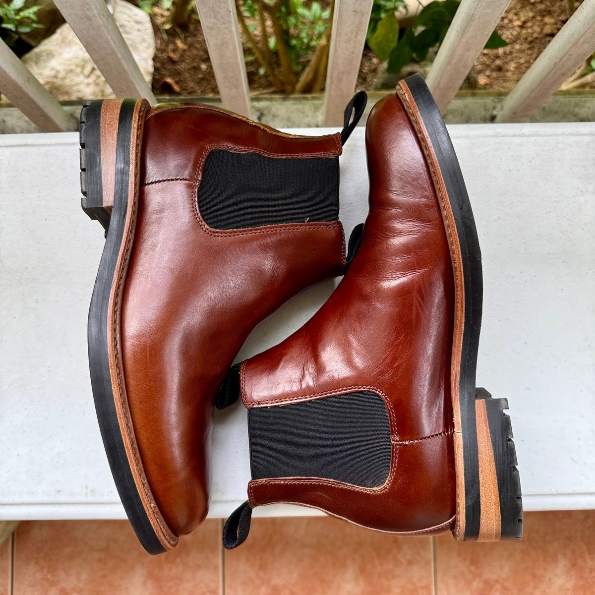 Photo by stinkypatina on September 4, 2025 of the Huckberry Rhodes Cooper Chelsea in Amarello Calf Leather.