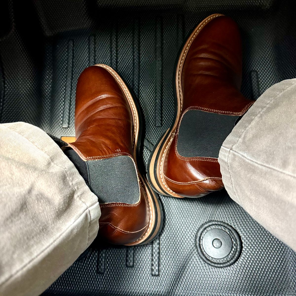 Photo by stinkypatina on September 4, 2025 of the Huckberry Rhodes Cooper Chelsea in Amarello Calf Leather.