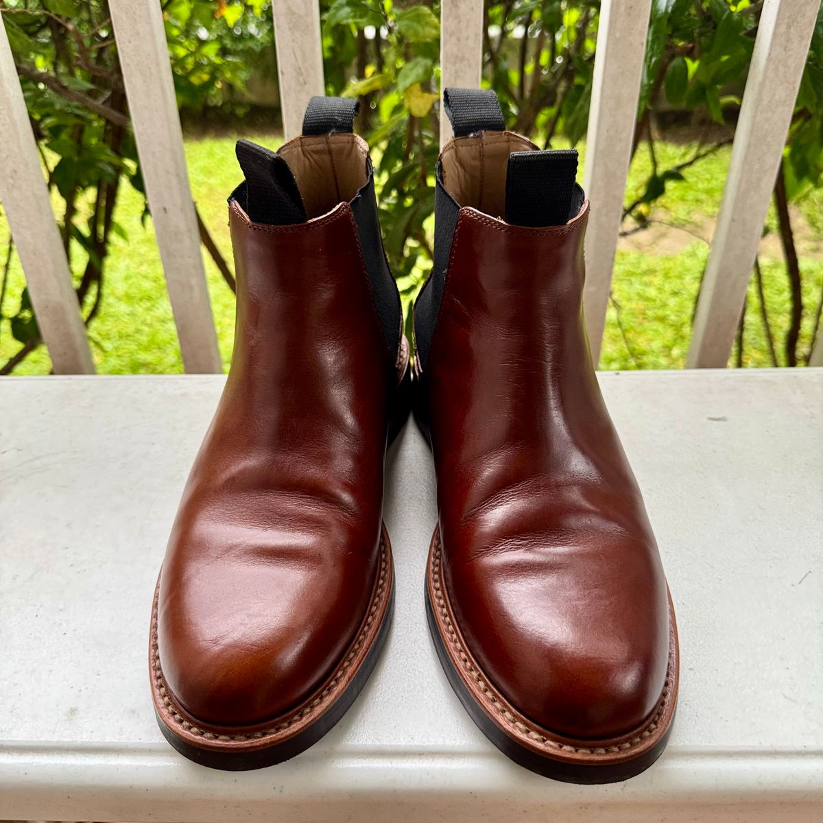 Photo by stinkypatina on September 12, 2025 of the Huckberry Rhodes Cooper Chelsea in Amarello Calf Leather.