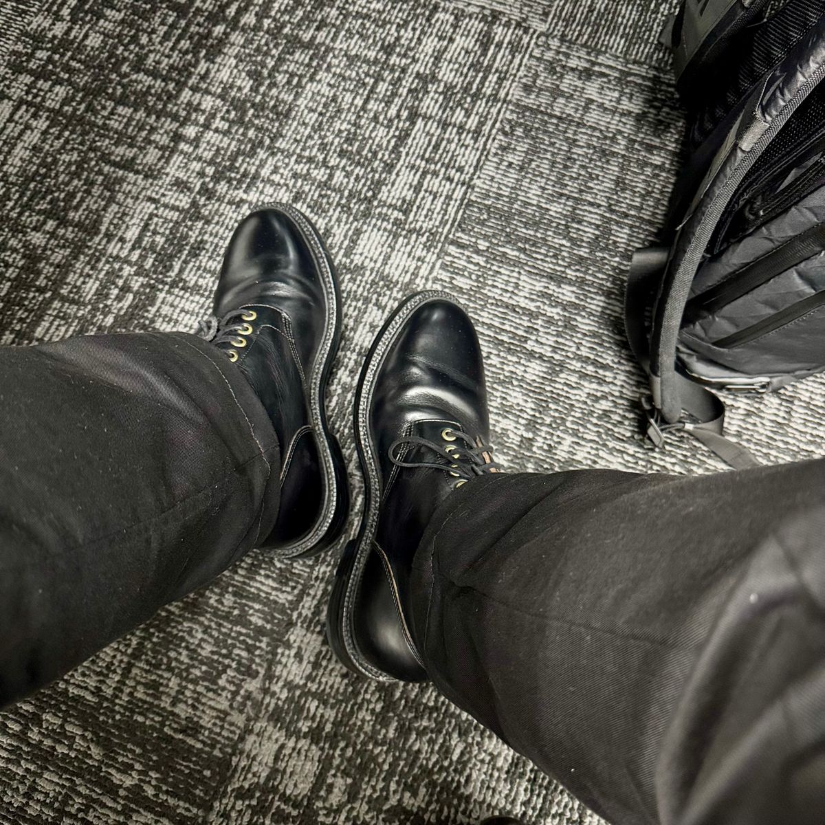 Photo by stinkypatina on November 17, 2025 of the Grant Stone Diesel Boot in Horween Black Chromexcel.