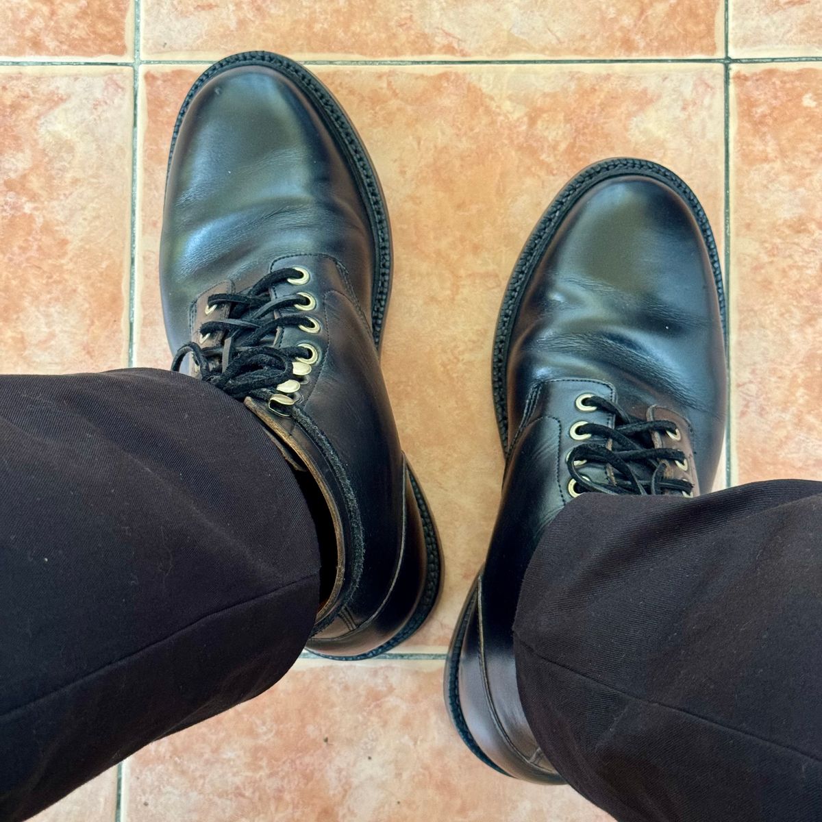 Photo by stinkypatina on January 22, 2026 of the Grant Stone Diesel Boot in Horween Black Chromexcel.