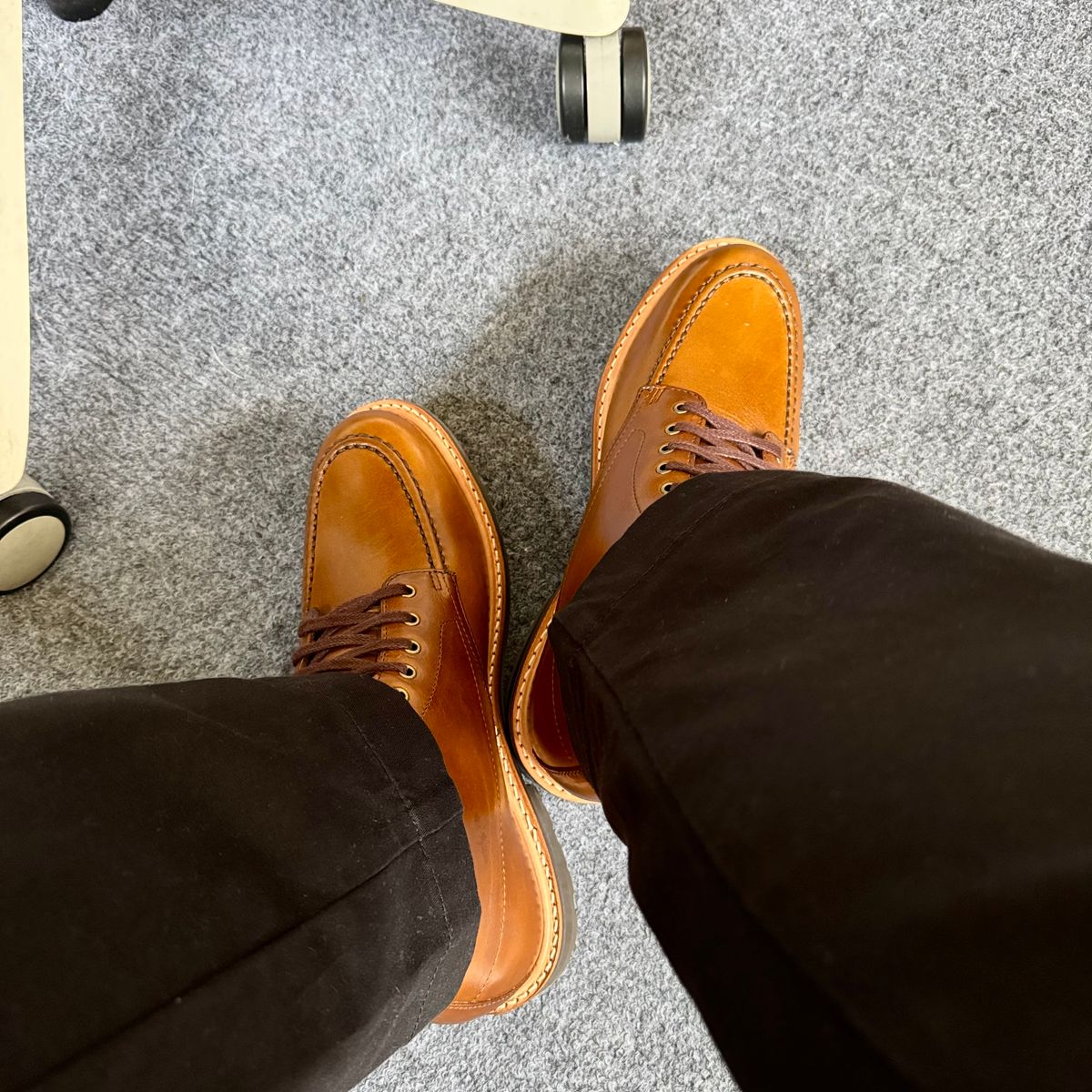 Photo by stinkypatina on August 27, 2025 of the J.Crew Kenton Pacer Boots in Horween Chromexcel.