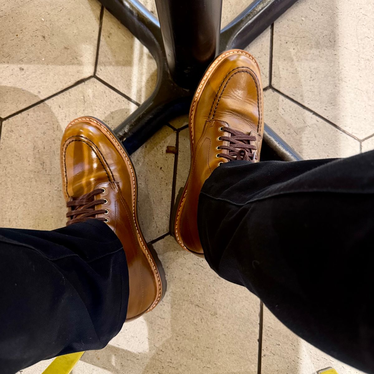 Photo by stinkypatina on October 13, 2025 of the J.Crew Kenton Pacer Boots in Horween Chromexcel.