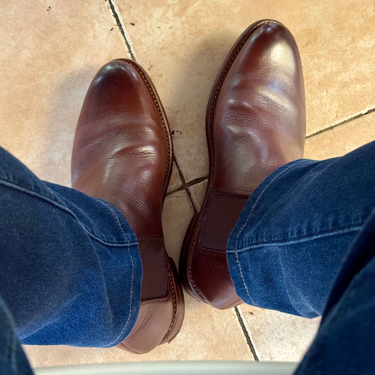 Photo by stinkypatina on March 18, 2026 of the Herring Ipswich II Chelsea in Dark Brown Calf.