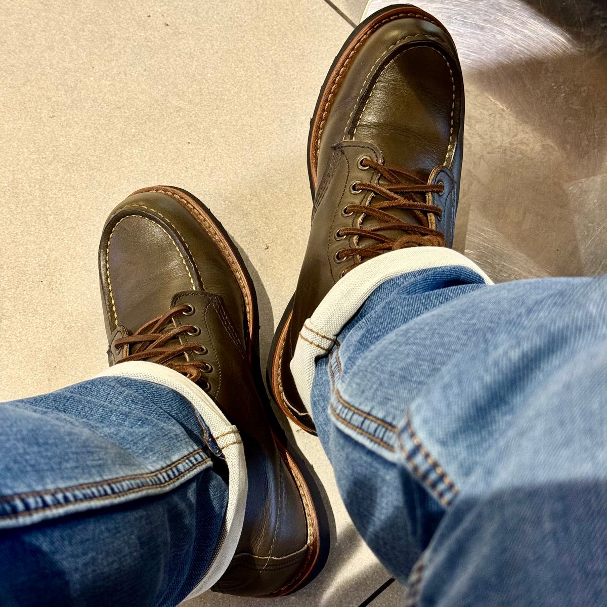Photo by stinkypatina on July 24, 2025 of the Red Wing 6-Inch Classic Moc in S.B. Foot Alpine Portage.