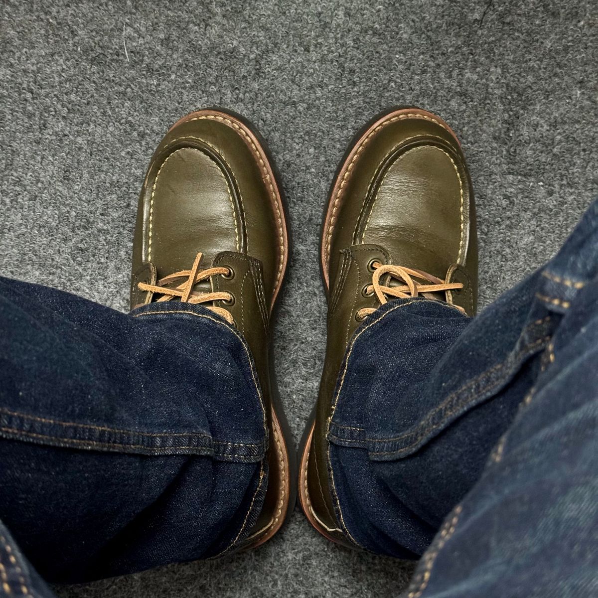 Photo by stinkypatina on November 19, 2025 of the Red Wing 6-Inch Classic Moc in S.B. Foot Alpine Portage.