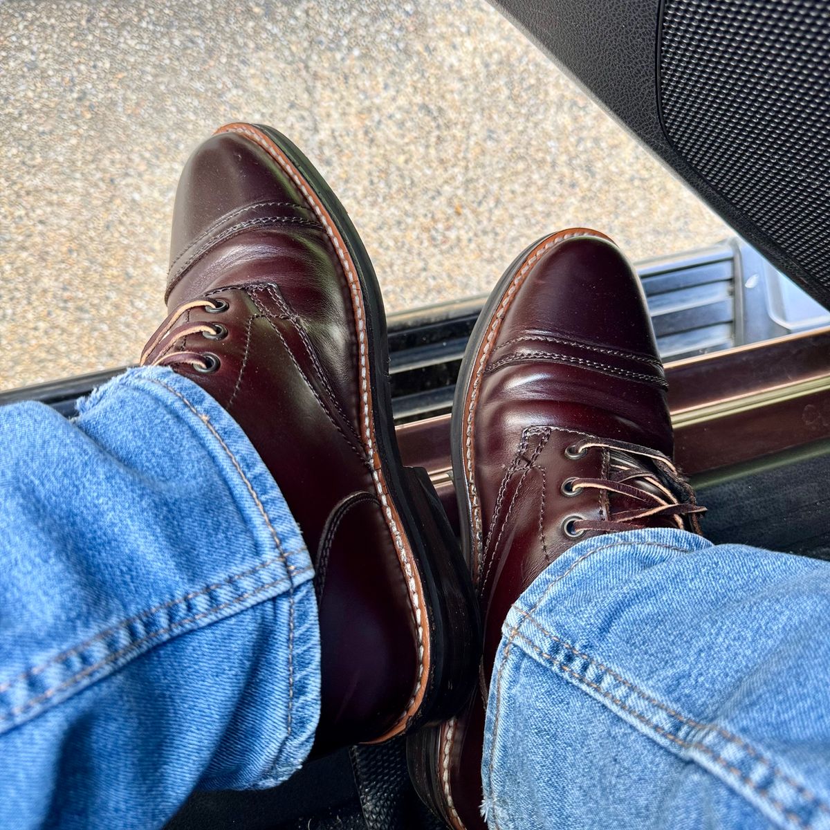 Photo by stinkypatina on August 18, 2025 of the Thursday Captain in Brown Thursday Chrome.
