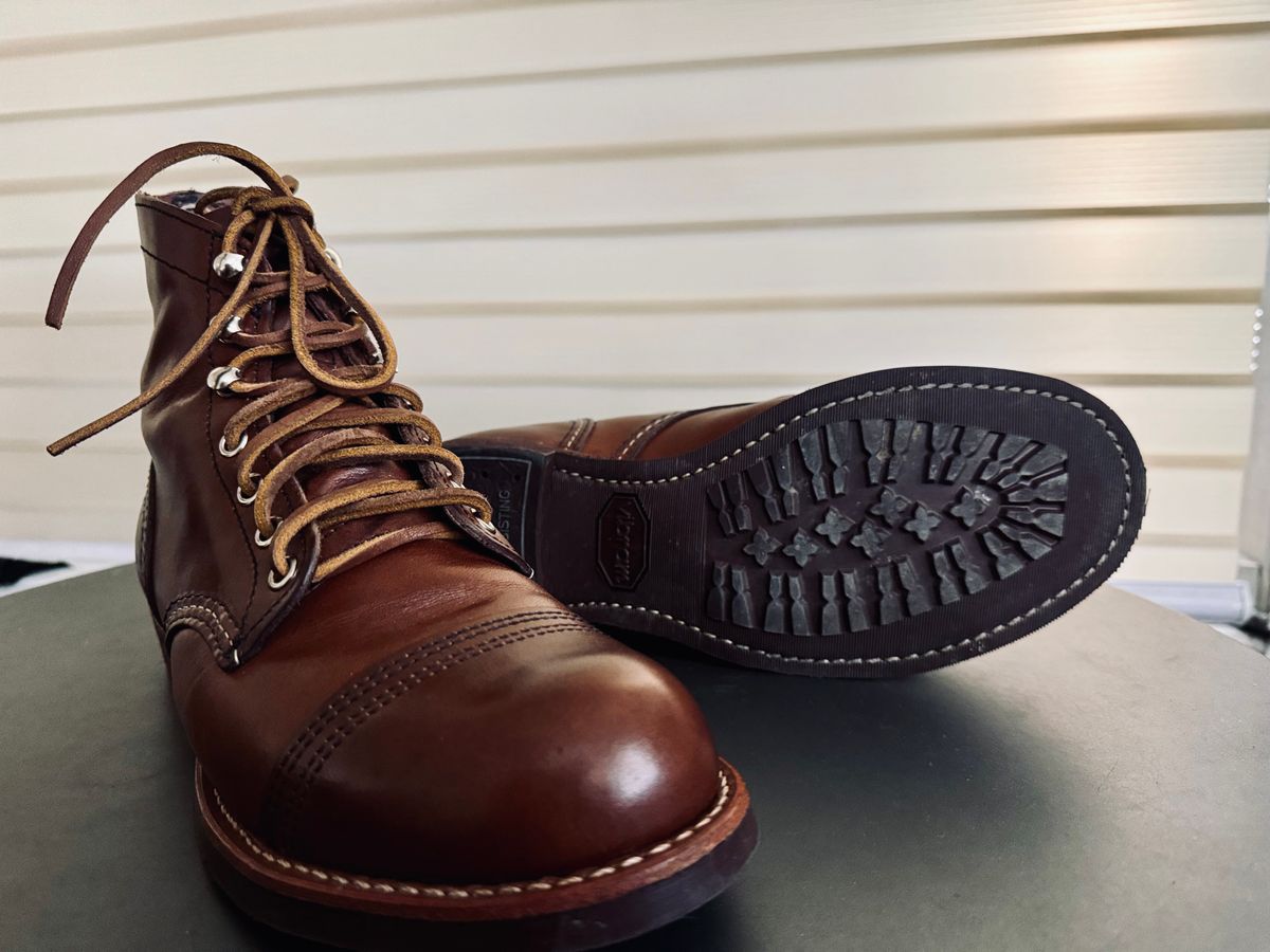 Photo by stinkypatina on June 29, 2024 of the Red Wing Iron Ranger in S.B. Foot Amber Harness.