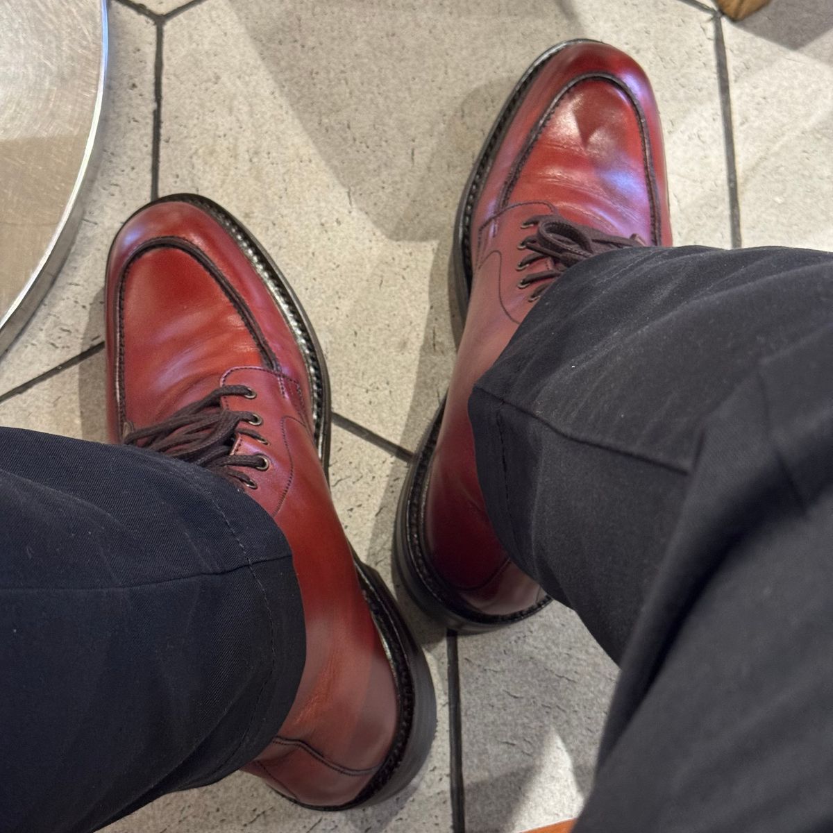 Photo by stinkypatina on August 28, 2025 of the Loake Gisbourne in Seared Mahogany Calf.