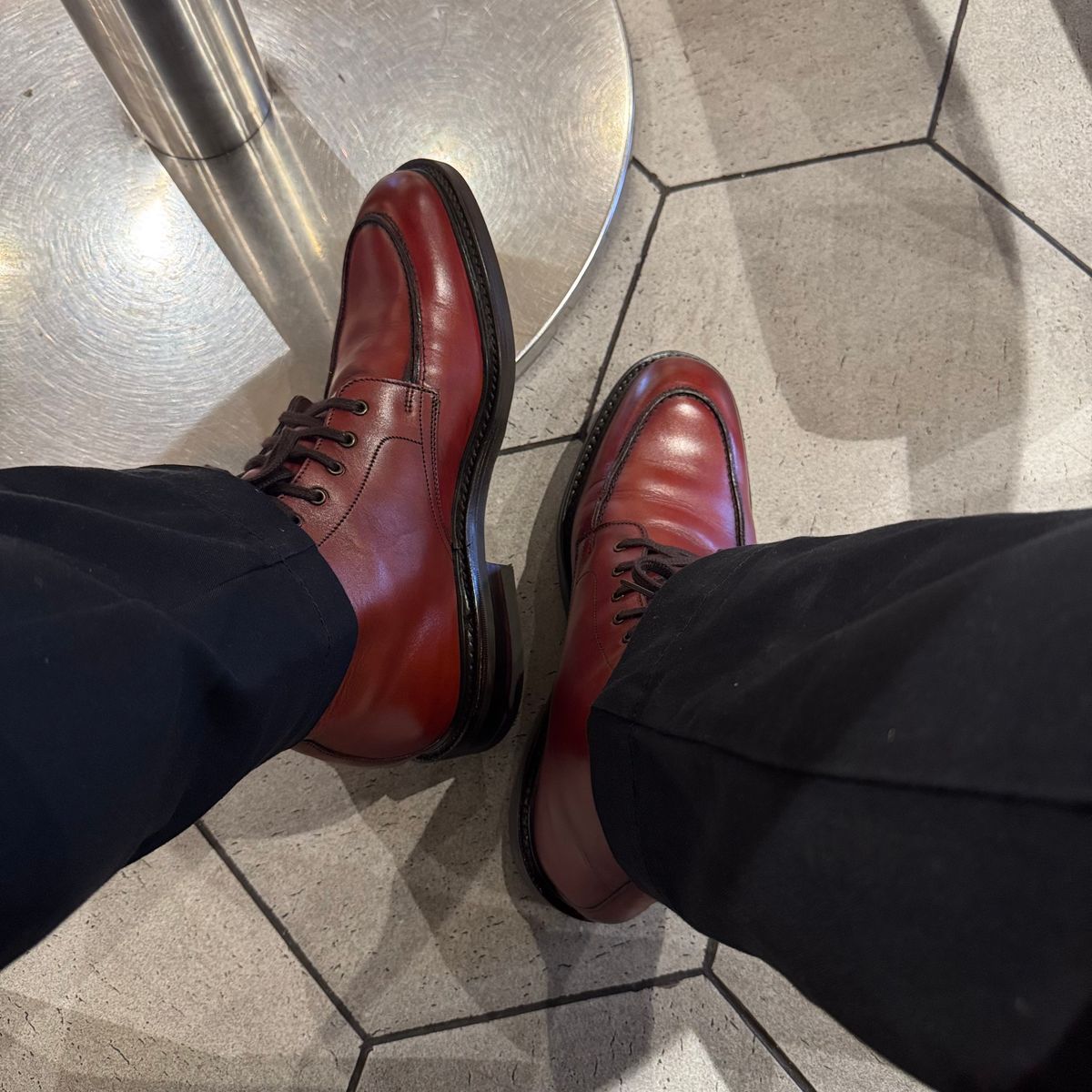 Photo by stinkypatina on August 28, 2025 of the Loake Gisbourne in Seared Mahogany Calf.