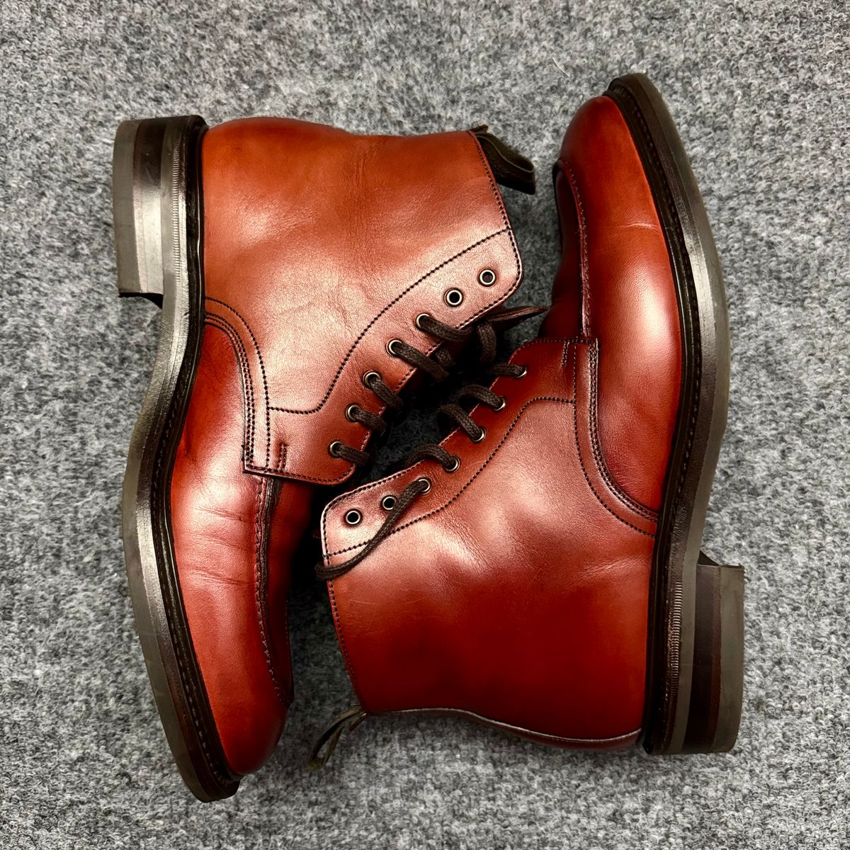 Photo by stinkypatina on September 1, 2025 of the Loake Gisbourne in Seared Mahogany Calf.