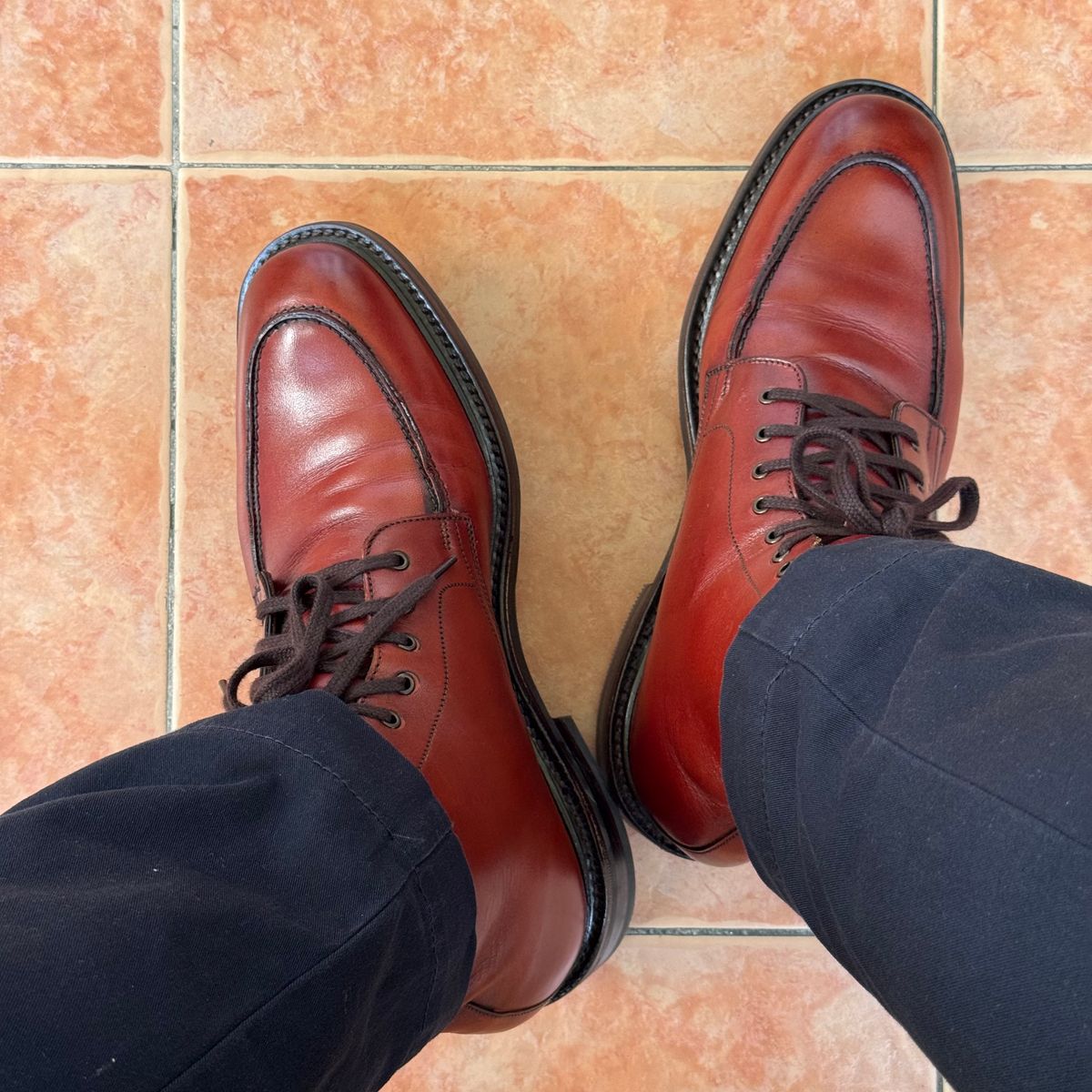 Photo by stinkypatina on December 4, 2025 of the Loake Gisbourne in Seared Mahogany Calf.