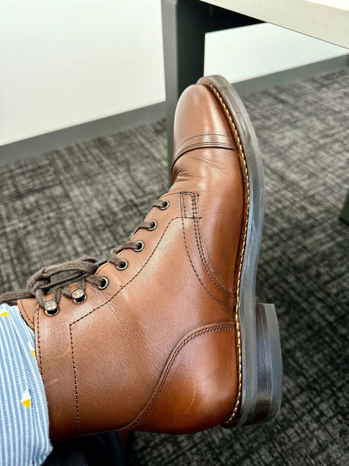 Photo by stinkypatina on April 8, 2024 of the Thursday Captain in Brandy Hand-Finished Full Grain.