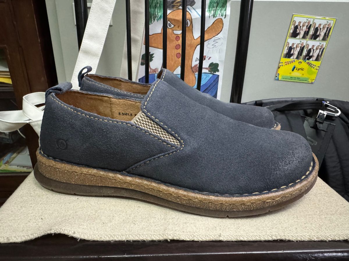 Photo by stinkypatina on May 8, 2025 of the Born Bryson Loafer in Suede.