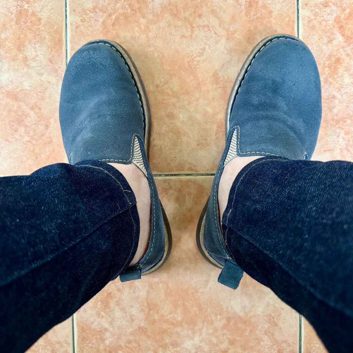 Photo by stinkypatina on August 16, 2025 of the Born Bryson Loafer in Suede.