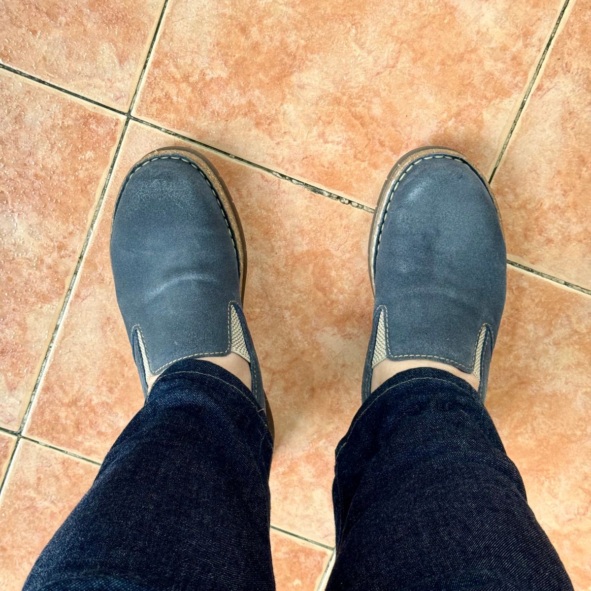 Photo by stinkypatina on August 16, 2025 of the Born Bryson Loafer in Suede.