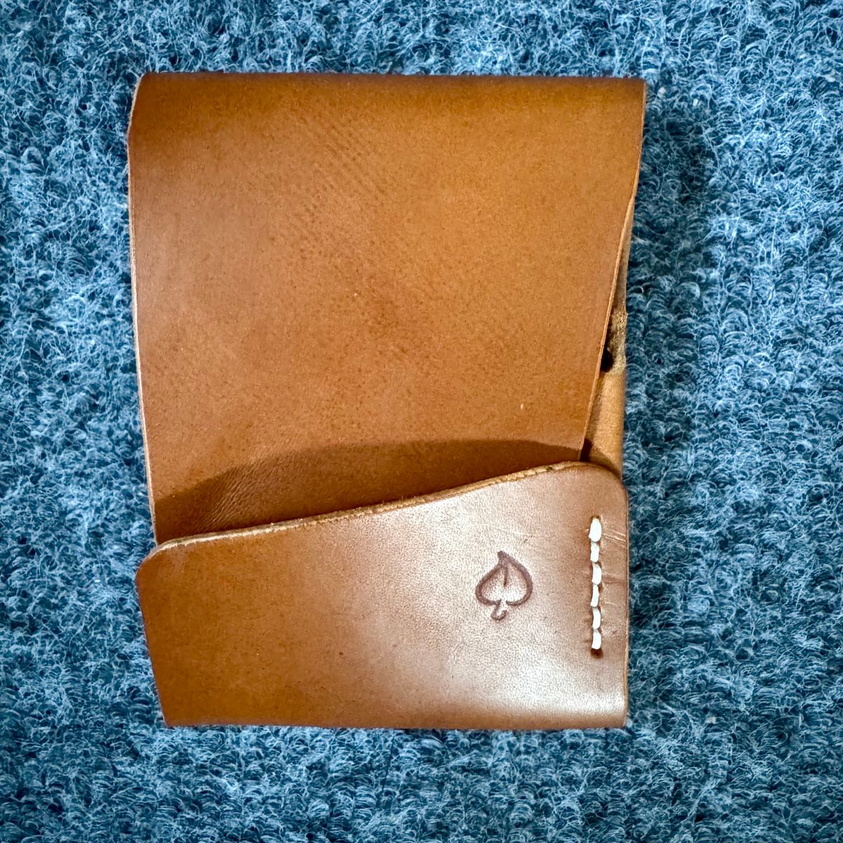 Photo by stinkypatina on November 1, 2025 of the Pedros Leather Craft Foldable Wallet in Italian Veg Tan.