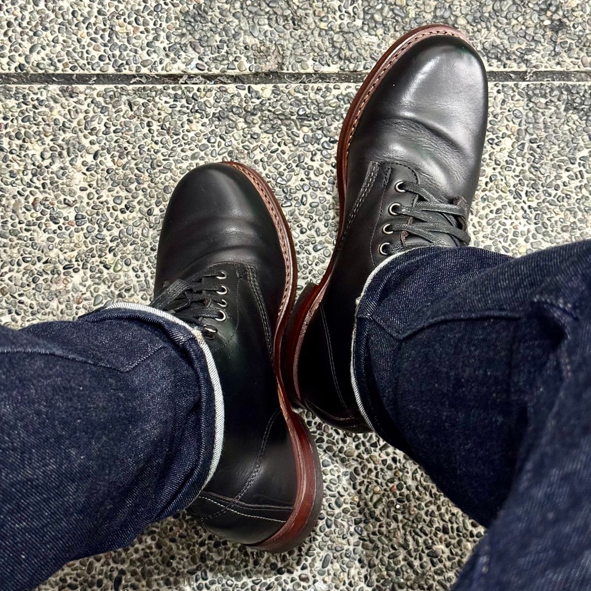 Photo by stinkypatina on August 19, 2025 of the Wolverine 1000 Mile Plain-Toe Boot in Horween Black Chromexcel.