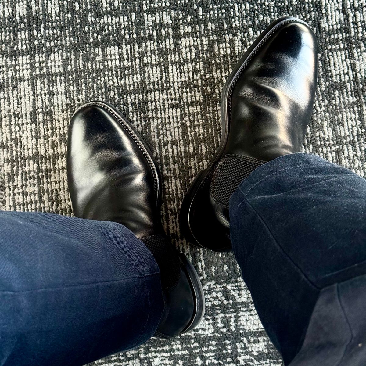 Photo by stinkypatina on April 8, 2026 of the Loake 1880 Chatsworth Chelsea in Loake Calf Leather.