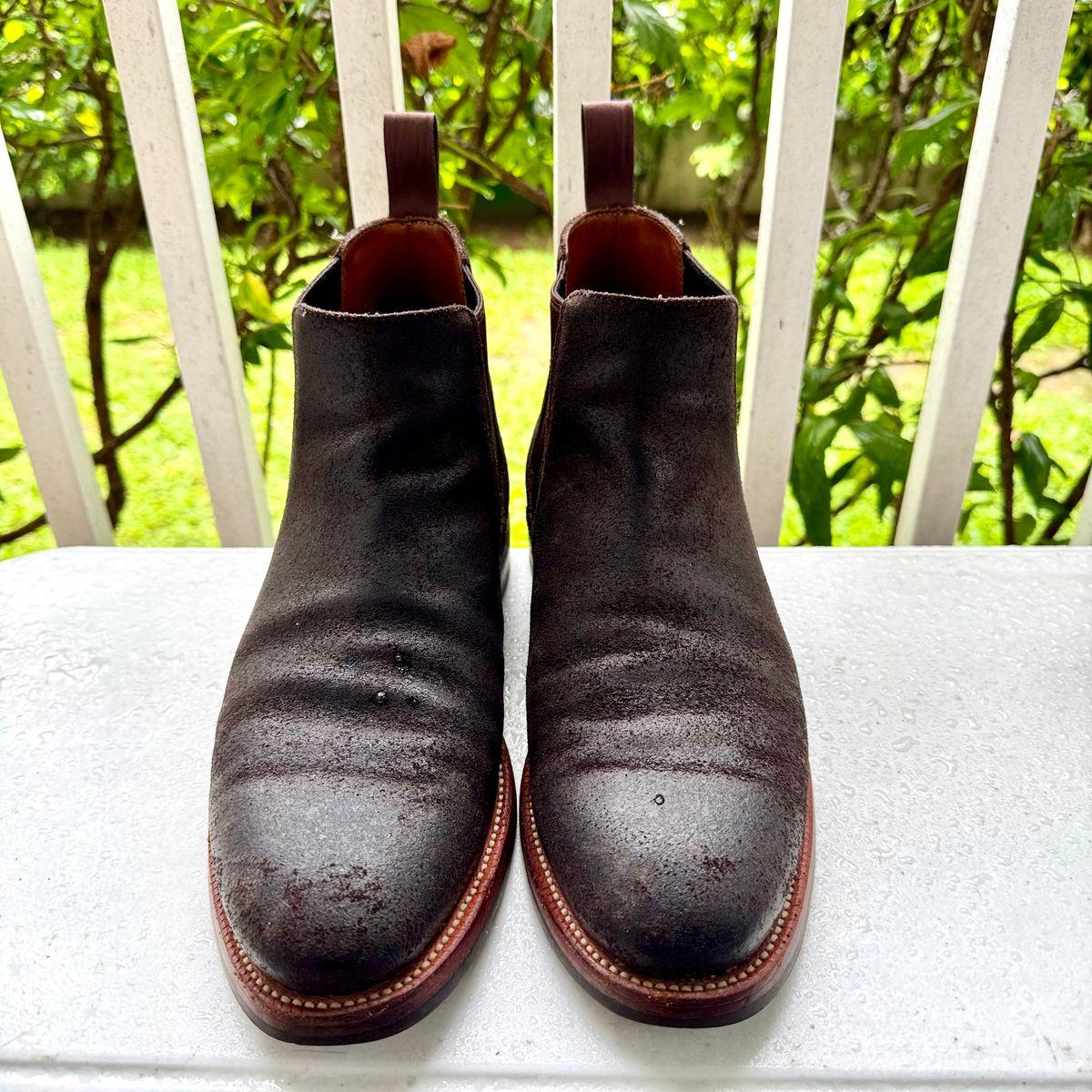 Photo by stinkypatina on July 21, 2025 of the Grant Stone Chelsea Boot in C.F. Stead Earth Waxy Commander Suede.