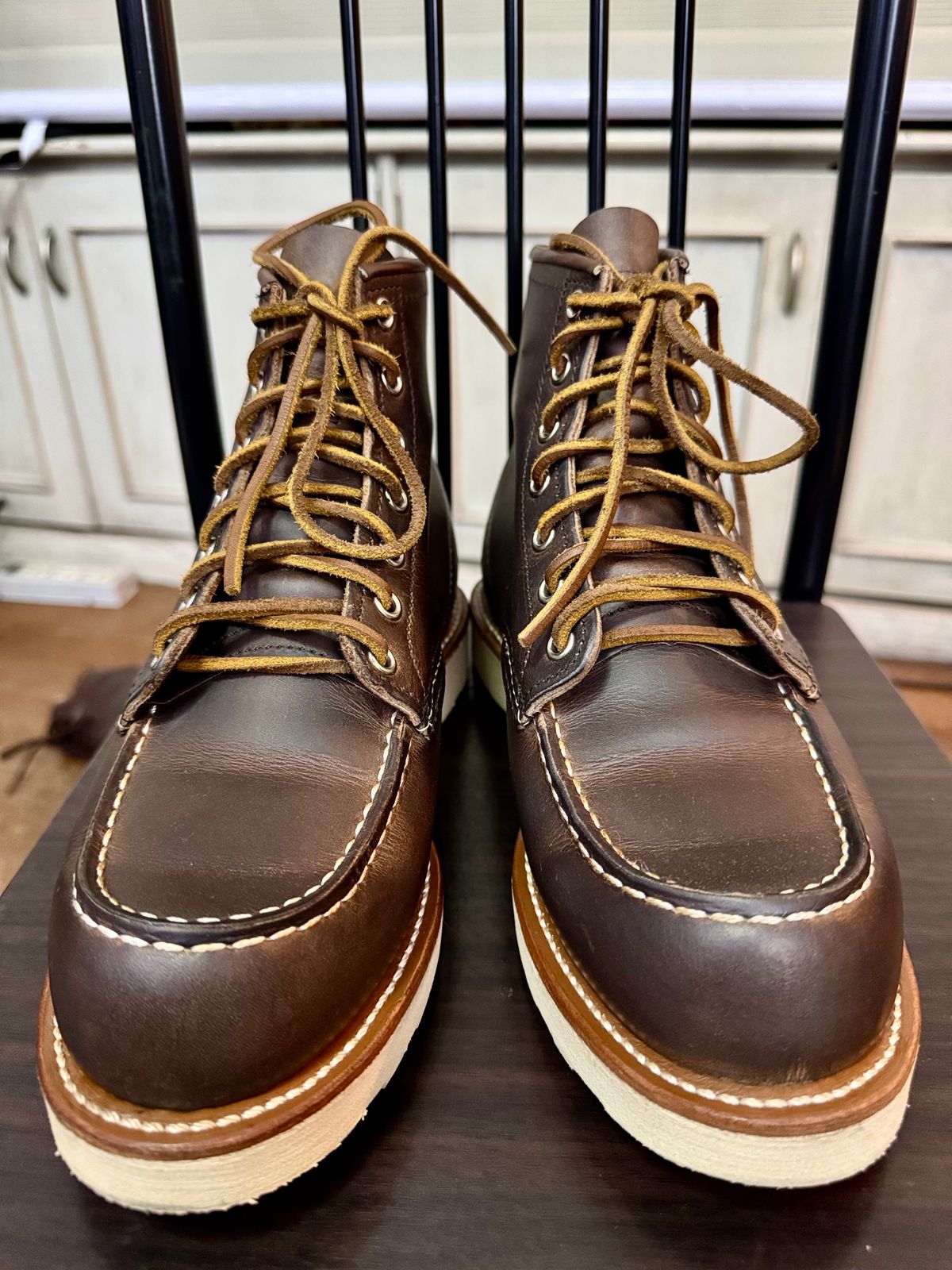 Photo by stinkypatina on September 7, 2024 of the Red Wing 6-Inch Classic Moc in S. B. Foot Concrete Rough & Tough.