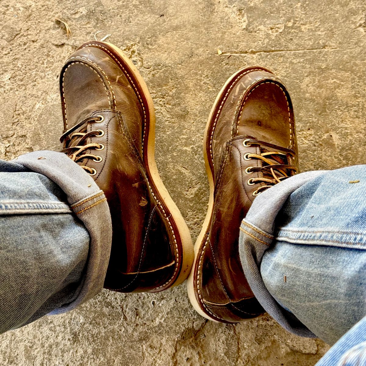 Photo by stinkypatina on March 14, 2026 of the Red Wing 6-Inch Classic Moc in S. B. Foot Concrete Rough & Tough.