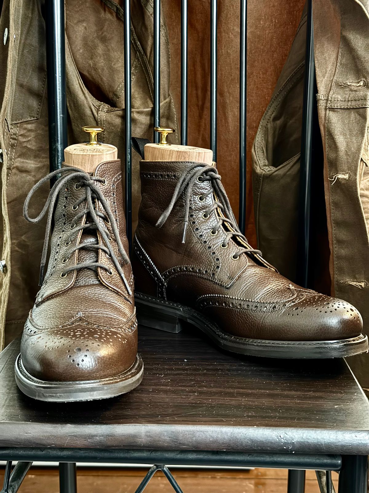 Photo by stinkypatina on May 26, 2024 of the NPS Shoes Heritage Grain Brogue in Walnut Grain & Calf.
