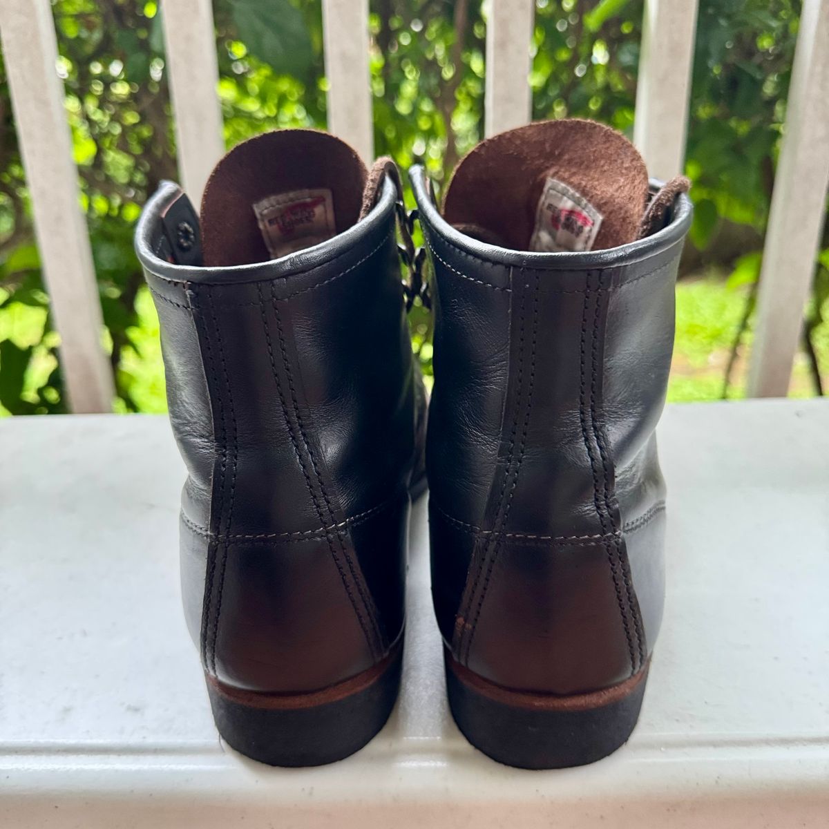 Photo by stinkypatina on November 3, 2025 of the Red Wing Blacksmith in S.B. Foot Black Prairie.