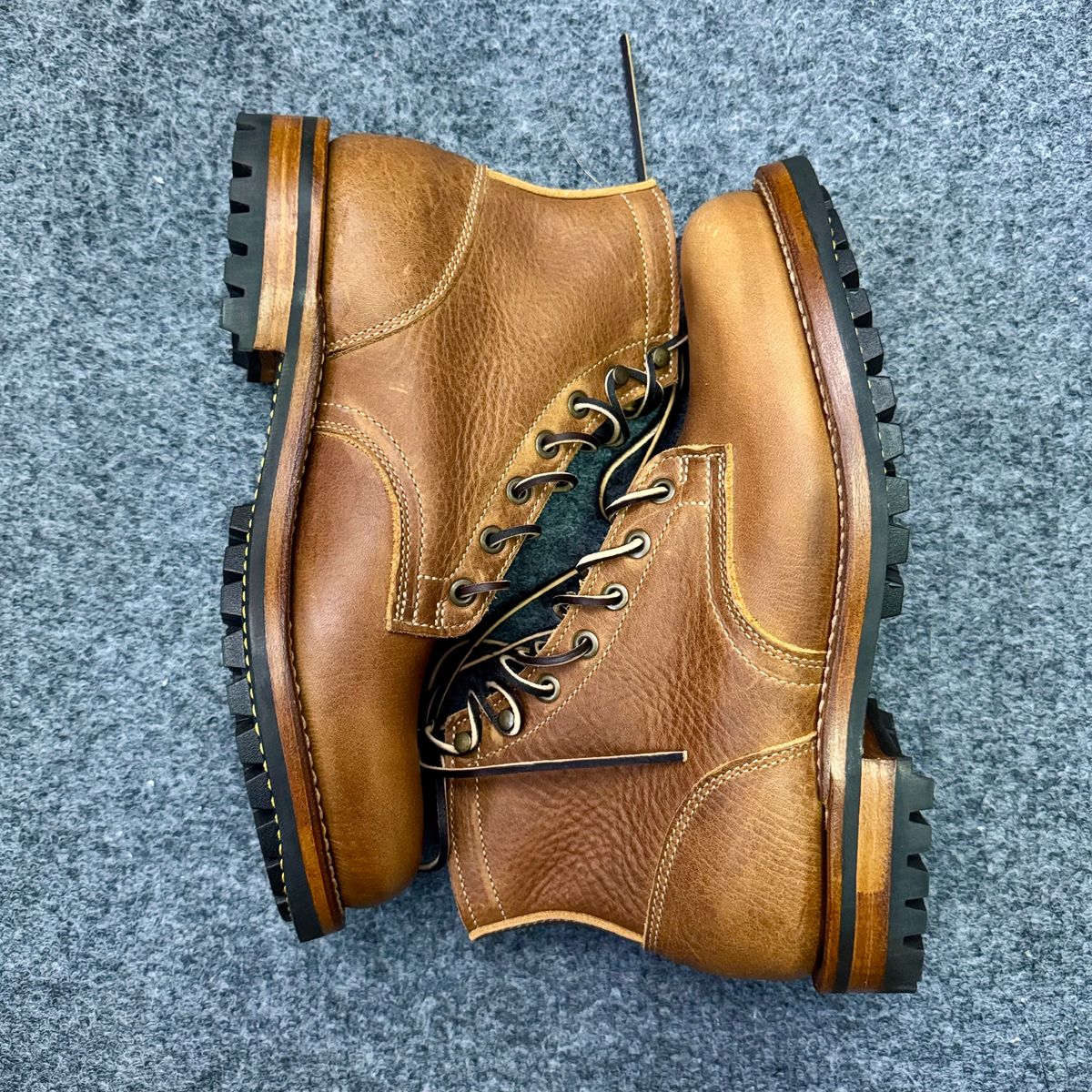 Photo by stinkypatina on November 27, 2025 of the Truman Plain Toe Boot in British Tan Grizzly.
