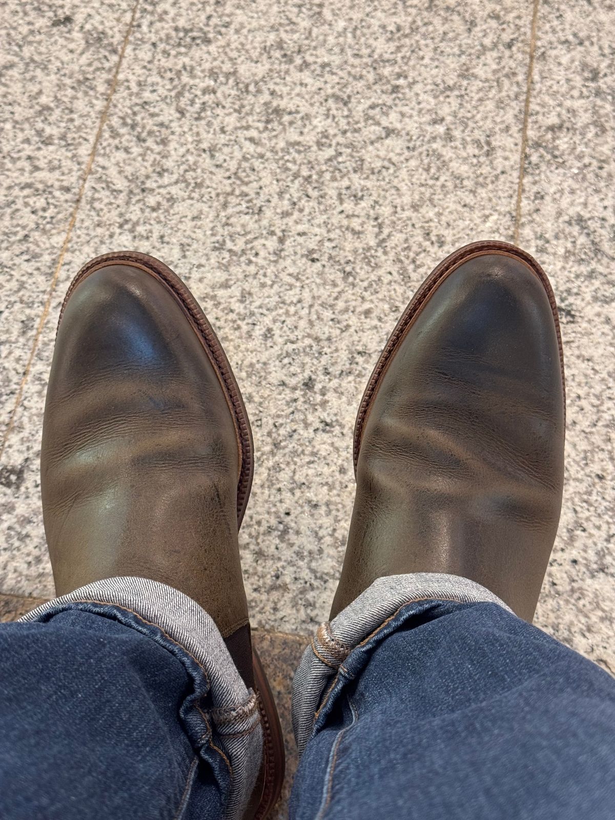 Photo by stinkypatina on September 25, 2024 of the Meermin Chelsea Boot in C.F. Stead Caper Green Waxy Kudu.