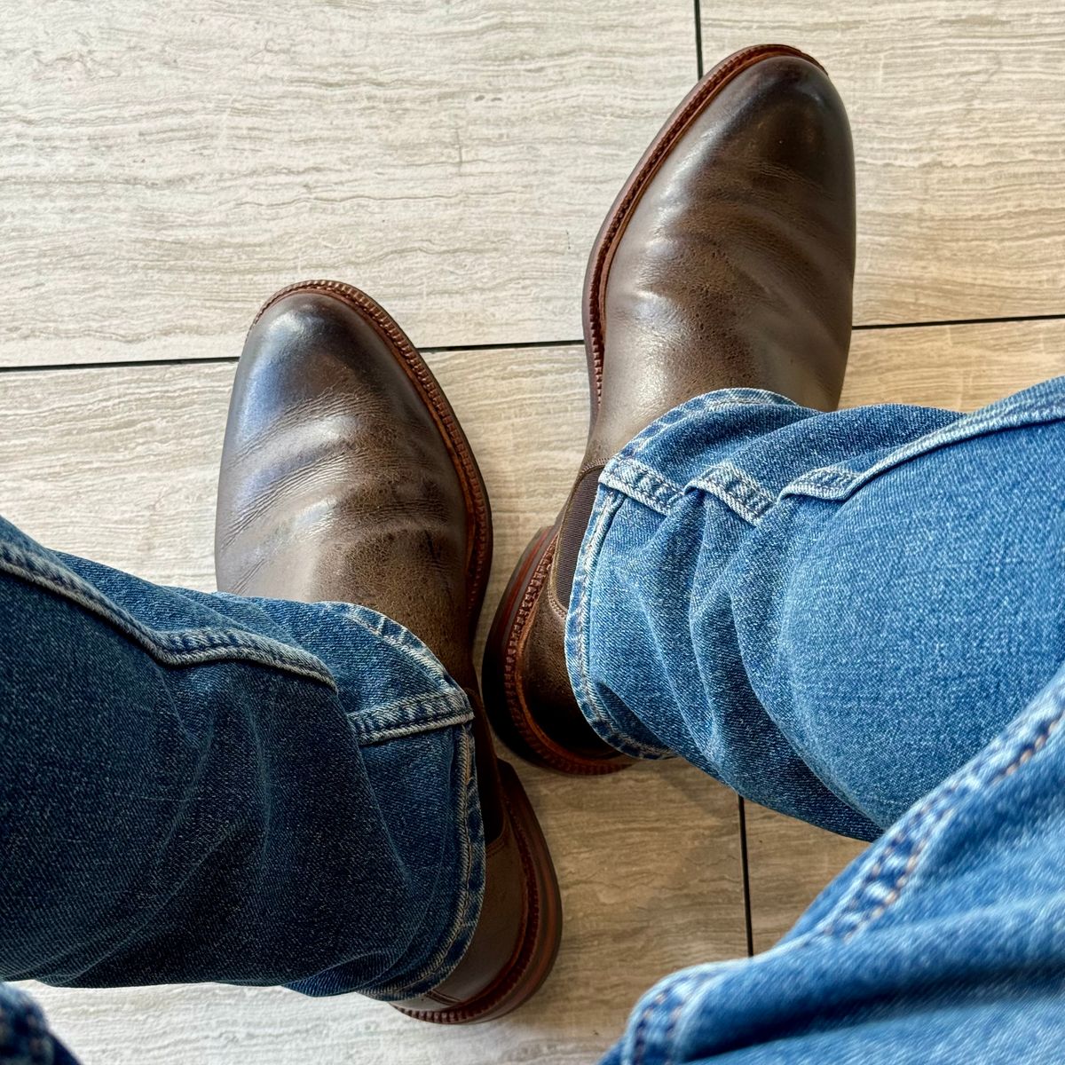 Photo by stinkypatina on December 11, 2025 of the Meermin Chelsea Boot in C.F. Stead Caper Green Waxy Kudu.