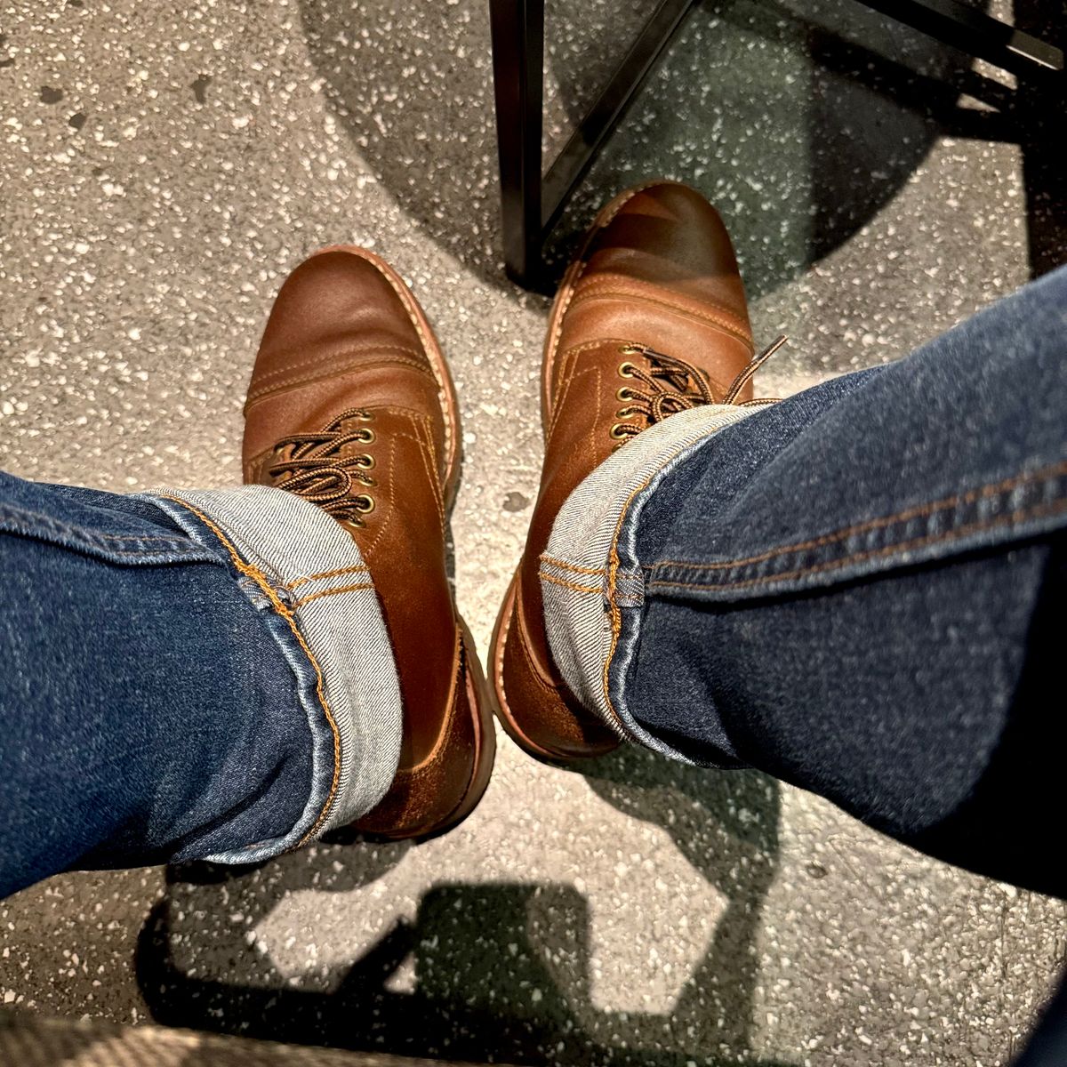 Photo by stinkypatina on May 18, 2026 of the Thursday Vanguard in Horween Natural Waxed Roughout.