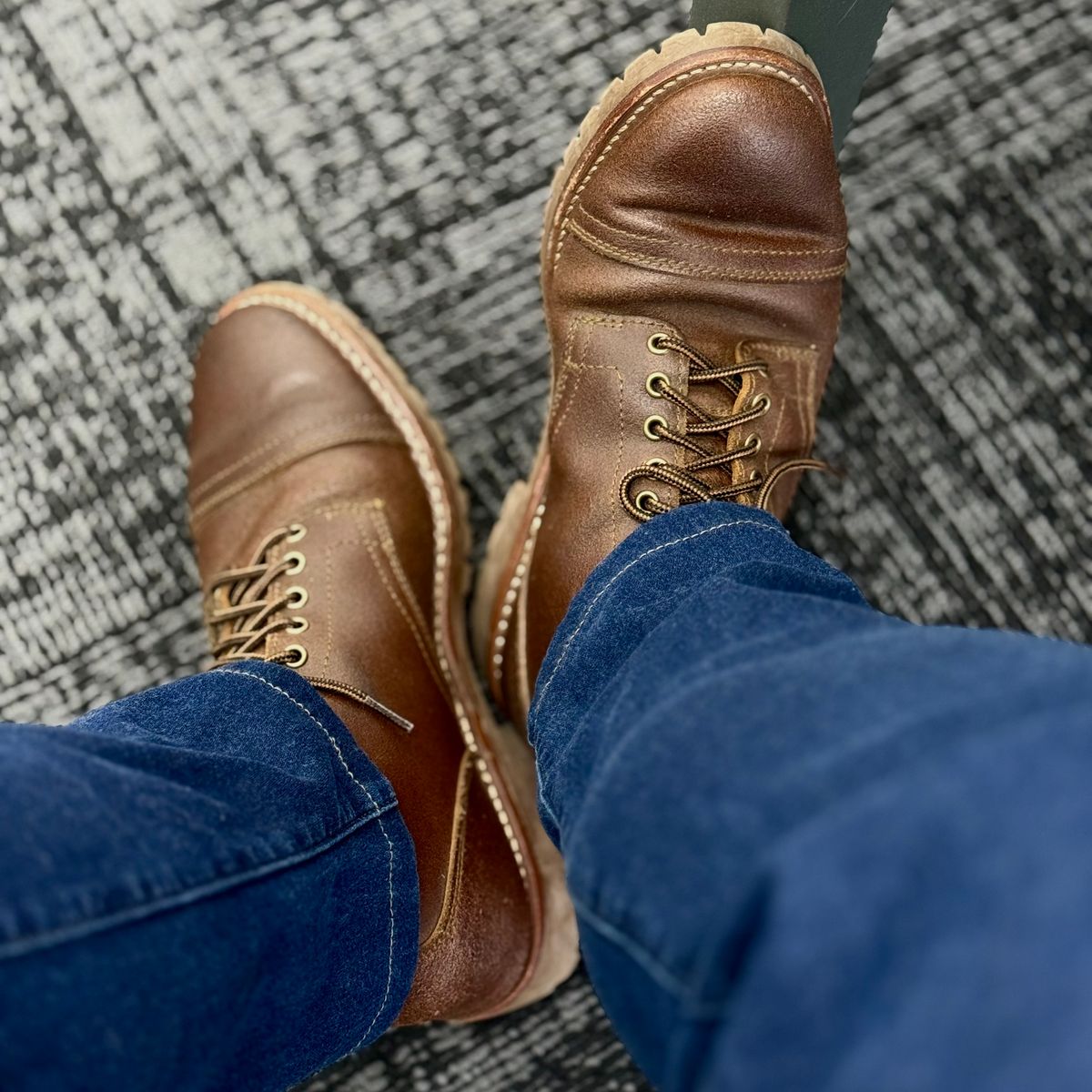 Photo by stinkypatina on May 18, 2026 of the Thursday Vanguard in Horween Natural Waxed Roughout.