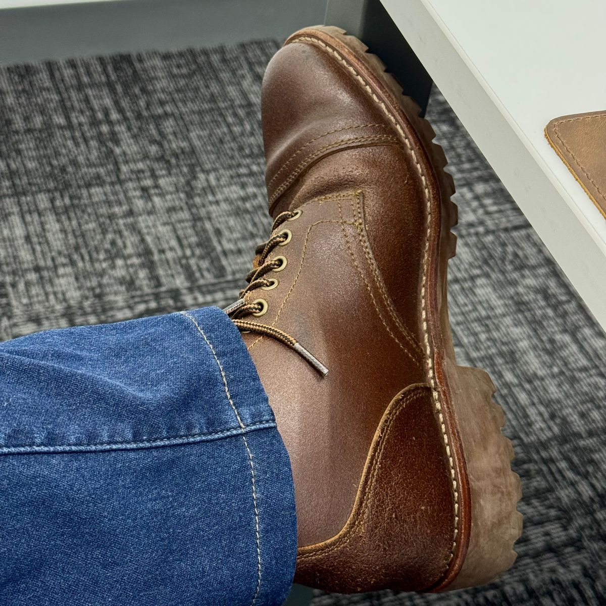 Photo by stinkypatina on May 18, 2026 of the Thursday Vanguard in Horween Natural Waxed Roughout.