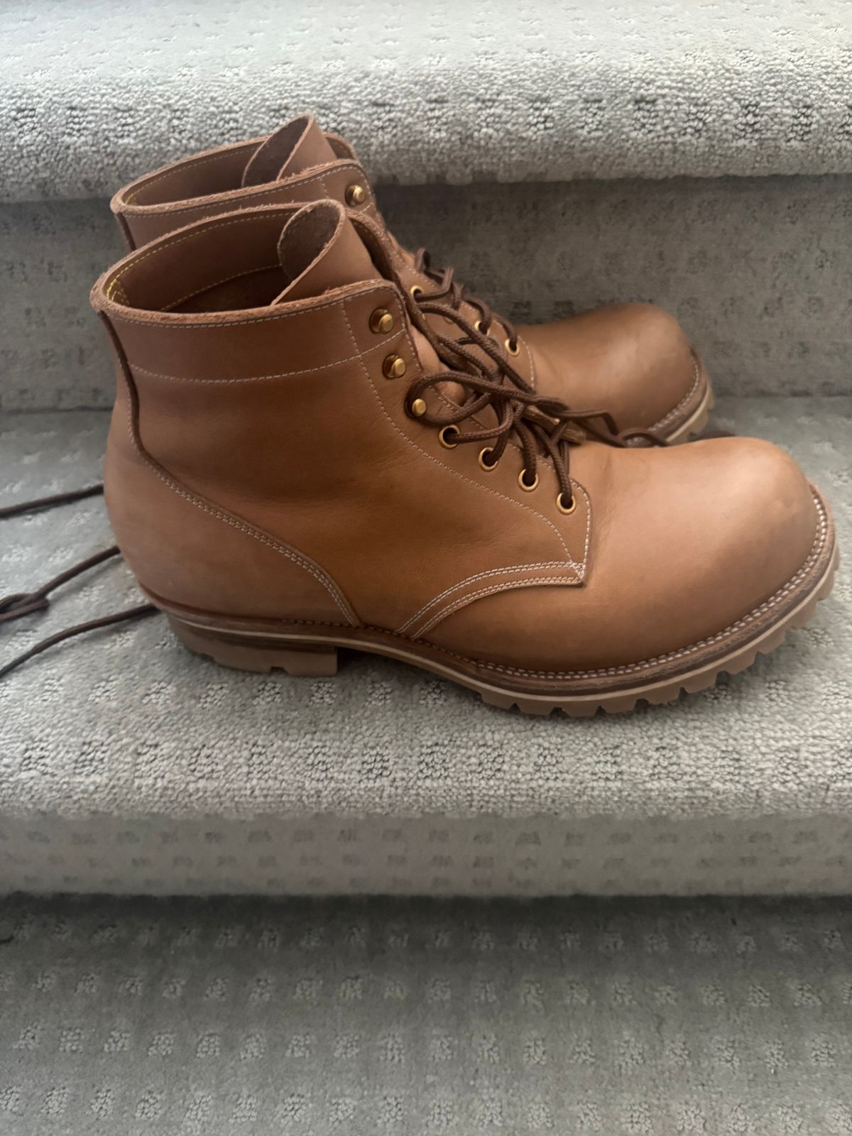 Photo by toogladtobemad on December 2, 2025 of the Iron Boots Pit Boss in Seidel Natural Double Shot.