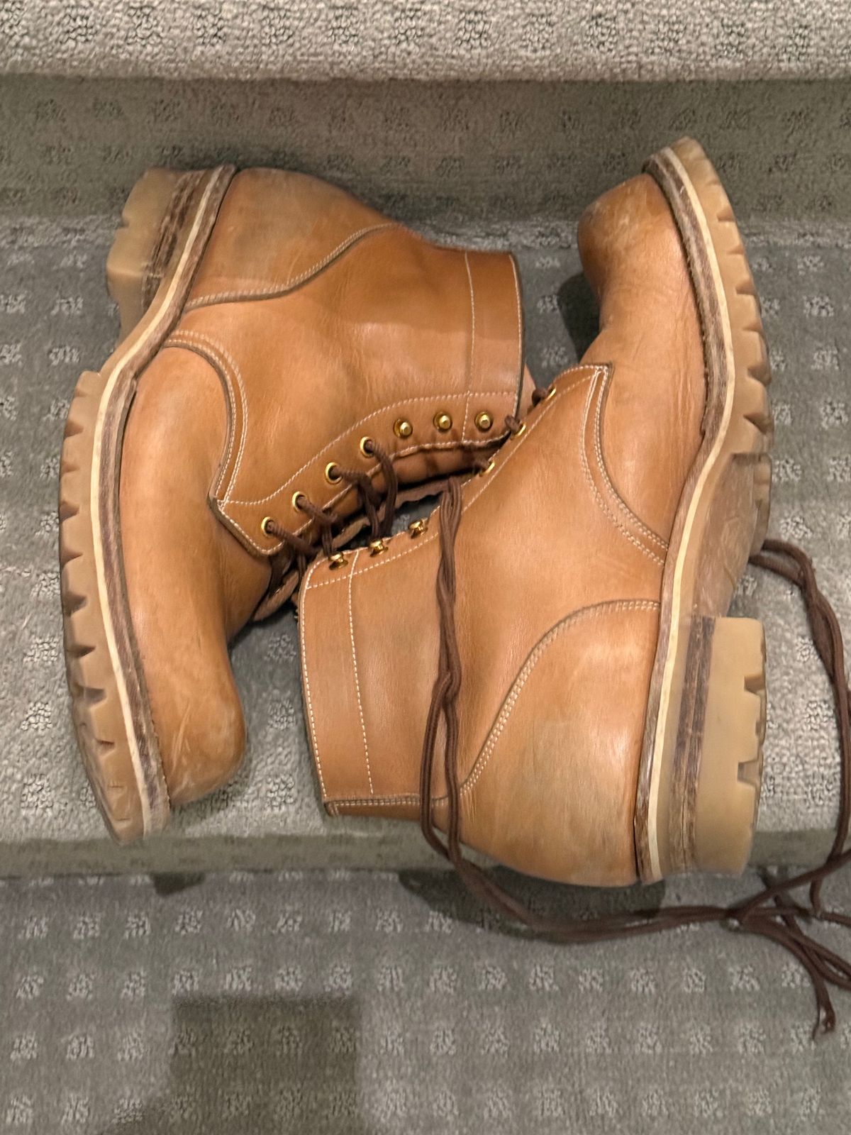 Photo by toogladtobemad on February 4, 2026 of the Iron Boots Pit Boss in Seidel Natural Double Shot.