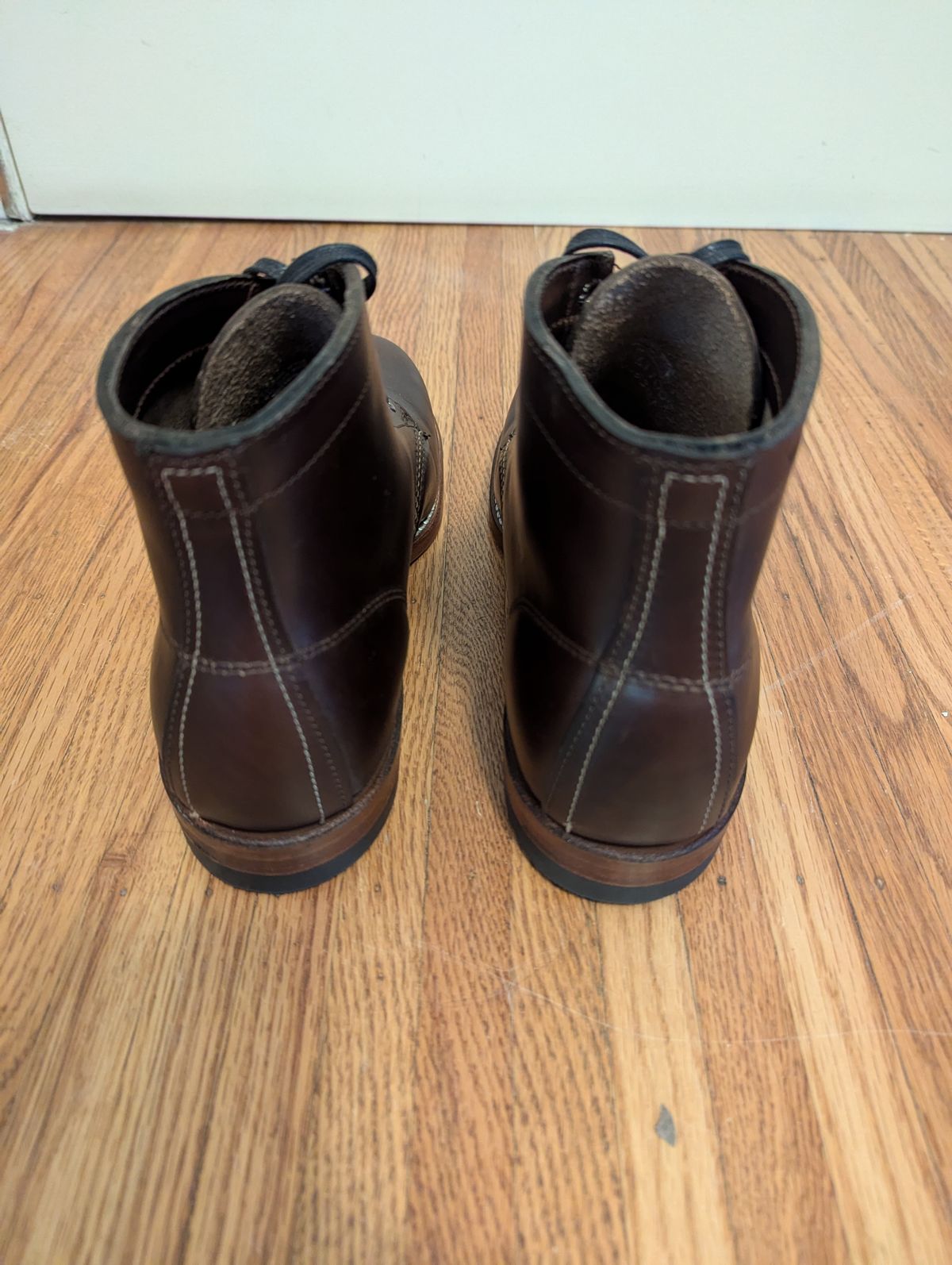 Photo by phil on November 5, 2024 of the Wolverine 1000 Mile Plain-Toe Boot in Horween Carolina Brown Chromexcel.