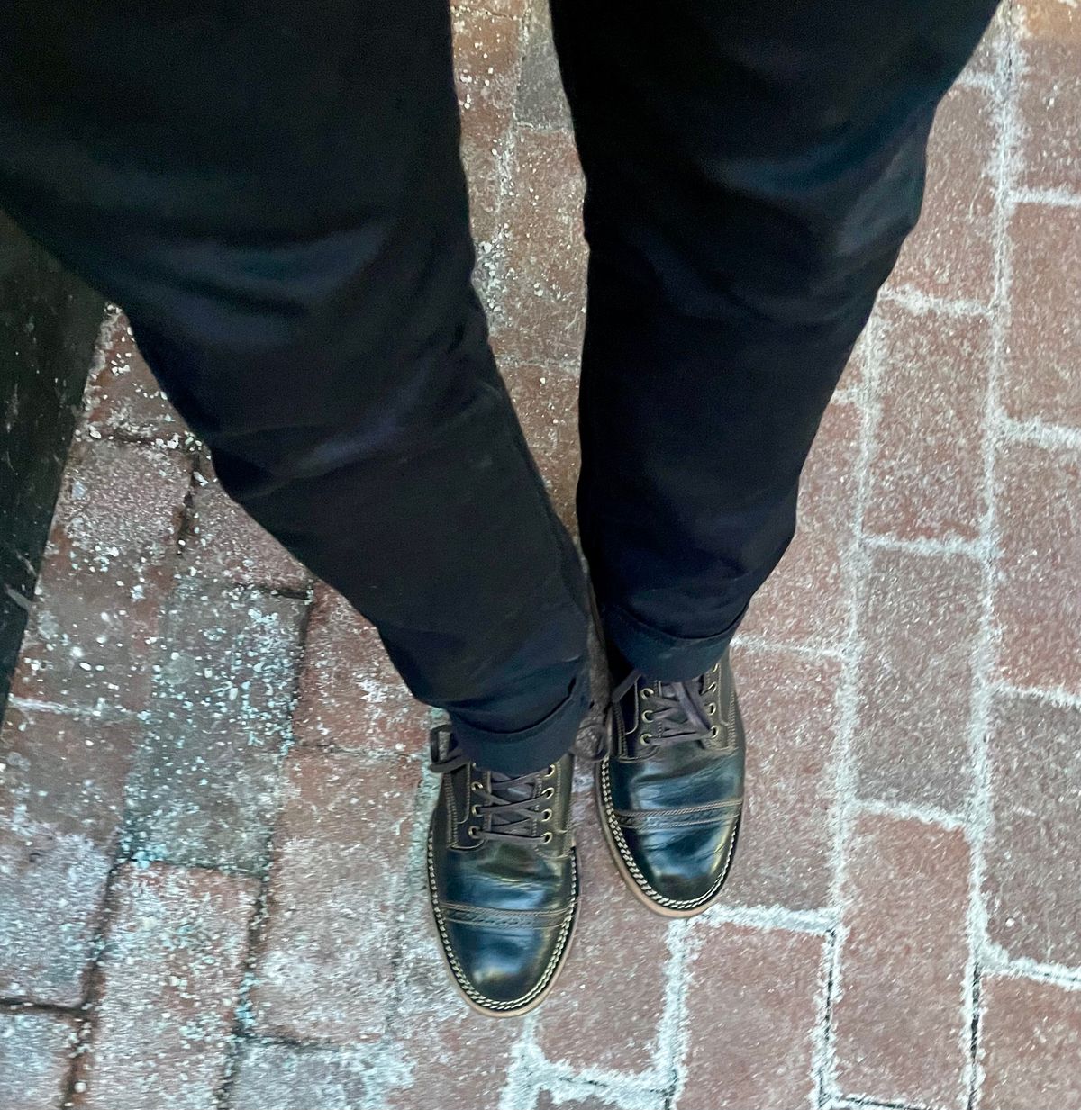 Photo by Faded.Patina on January 17, 2025 of the Jakkrabbits Service Boot in Shinki Black Teacore Horsehide.