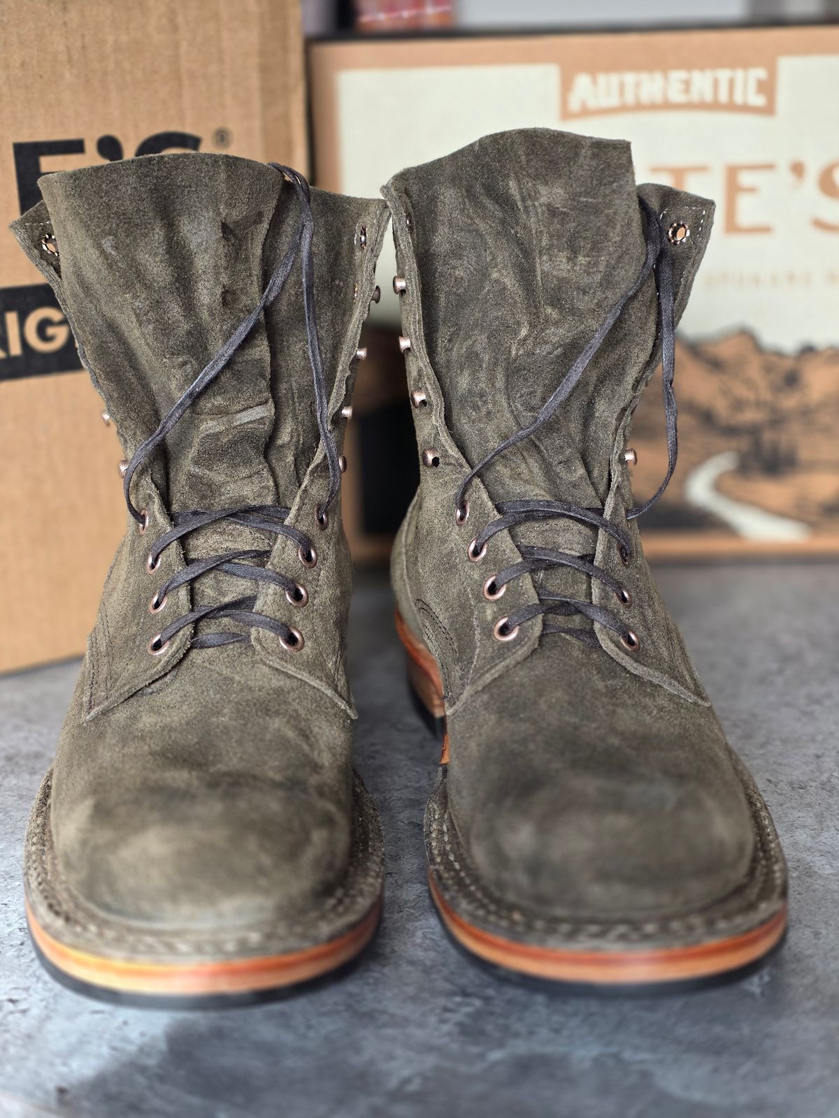 Photo by materialistic on March 29, 2026 of the Whites 355 HALF COMP LTD in C.F. Stead Snuff Desert Oasis Suede.